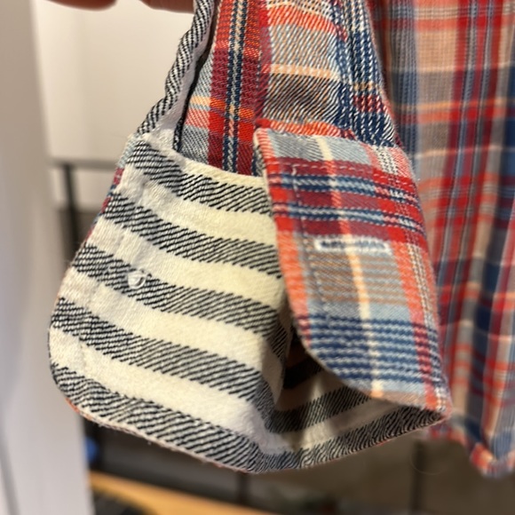 Plaid button down - Picture 4 of 4